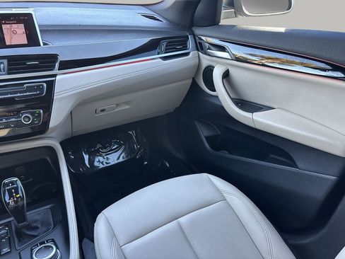 Used 2021 BMW X1 xDrive28i image 16