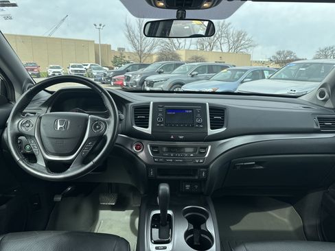 Used 2019 Honda Ridgeline RTL image 17