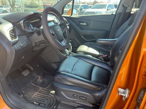 Used 2017 Chevrolet Trax Premier w/ Driver Confidence II Package image 26