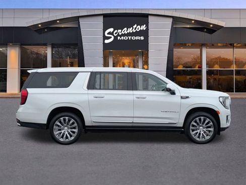Used 2023 GMC Yukon XL Denali w/ LPO, Floor Liner Package image 6