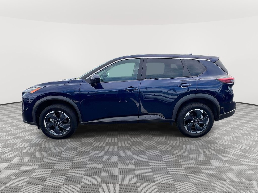 Used 2024 Nissan Rogue SV AWD/4WD image 8