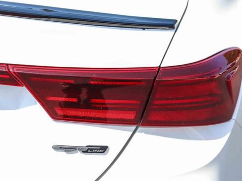 Used 2024 Kia Forte GT-Line w/ GT-Line Premium Package FWD image 10