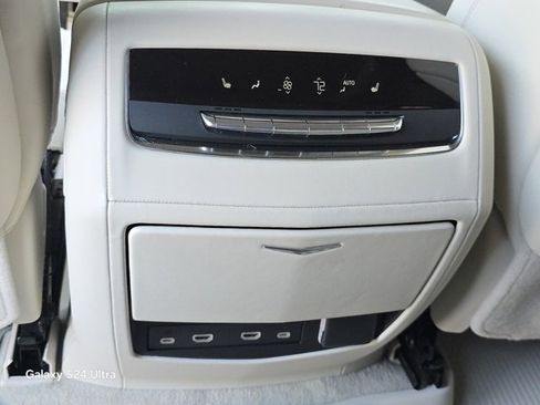 Used 2023 Cadillac Escalade Sport Platinum image 16