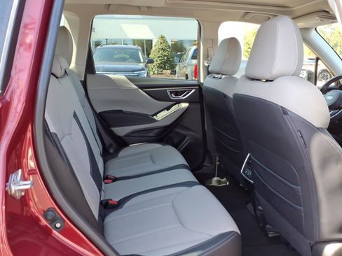 Certified 2023 Subaru Forester Limited AWD/4WD image 12