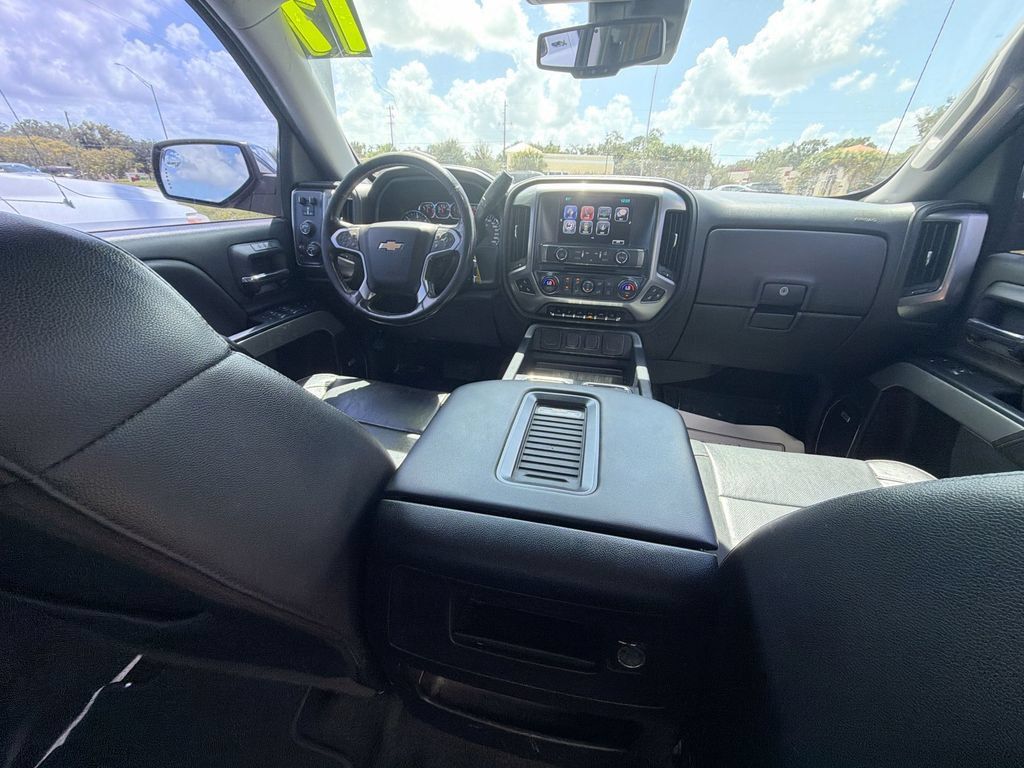 Used 2017 Chevrolet Silverado 1500 LTZ Z71 w/ LPO, Black Pack AWD/4WD image 13