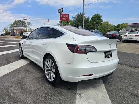 Used 2018 Tesla Model 3 RWD image 7