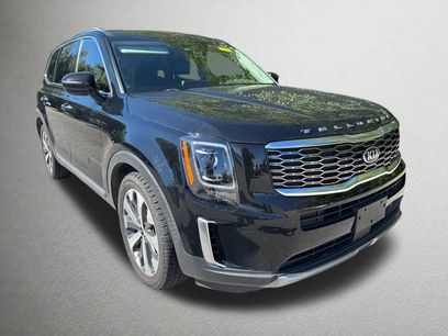 Used 2020 Kia Telluride S w/ S 8 Passenger Seating Package