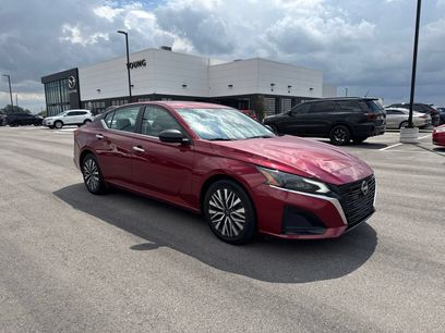 Used 2024 Nissan Altima 2.5 SV