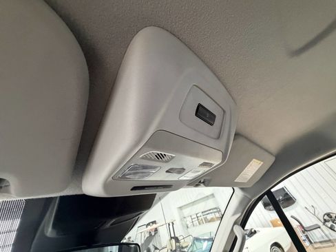 Used 2024 Ford Transit 250 Low Roof w/ Exterior Upgrade Package image 28