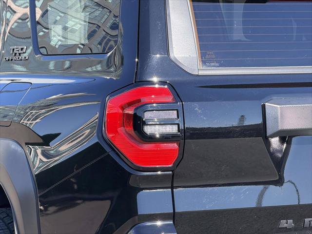 Used 2026 Toyota 4Runner TRD Off-Road Premium AWD/4WD image 13
