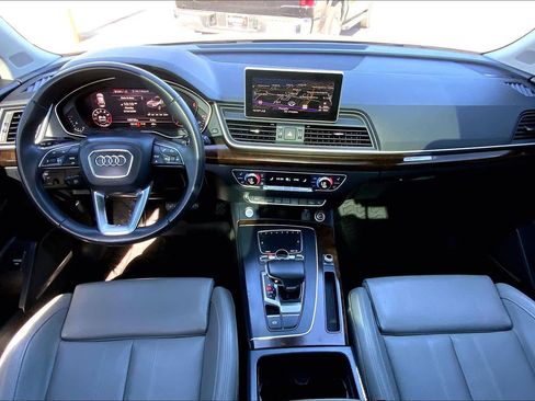 Used 2018 Audi Q5 2.0T Premium Plus w/ Premium Plus Package image 13