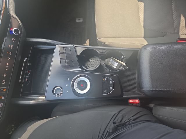 Certified 2026 Kia Sportage LX FWD image 25
