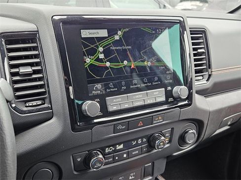 Used 2024 Nissan Frontier Pro-X image 12