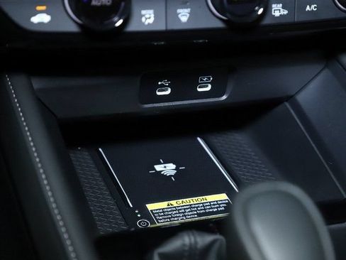 Used 2025 Honda Accord Touring image 28