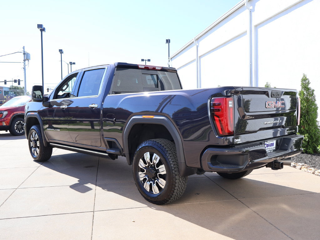 Certified 2026 GMC Sierra 2500 Denali w/ Denali Reserve Package AWD/4WD image 4