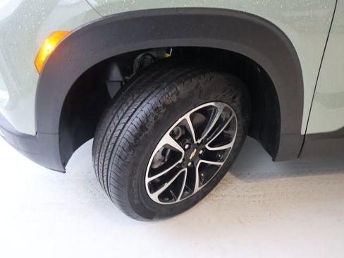 New 2026 Chevrolet TrailBlazer LT w/ Convenience Package image 38