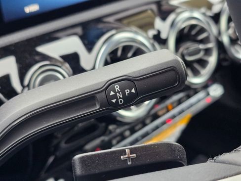 New 2025 Mercedes-Benz CLA 250 4MATIC image 35