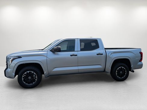 Used 2024 Toyota Tundra SR w/ SR Tow Package AWD/4WD image 8