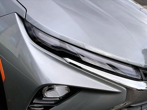 Used 2024 Chevrolet TrailBlazer LT w/ Driver Confidence Package image 25