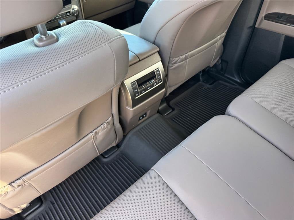 Used 2021 Lexus GX 460 Premium w/ Premium Package AWD/4WD image 12