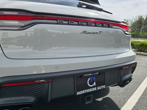 Used 2023 Porsche Macan Turbo AWD/4WD image 17