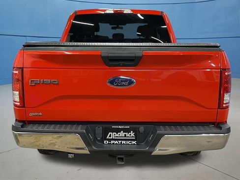 Used 2015 Ford F150 XLT w/ Equipment Group 301A Mid image 10