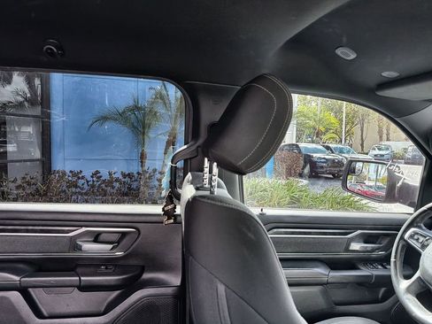 Used 2019 RAM 1500 Big Horn image 16