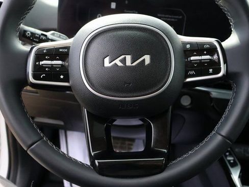 New 2025 Kia Sorento SX FWD image 34