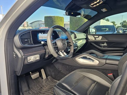 Used 2024 Mercedes-Benz GLE 53 AMG 4MATIC Coupe image 5