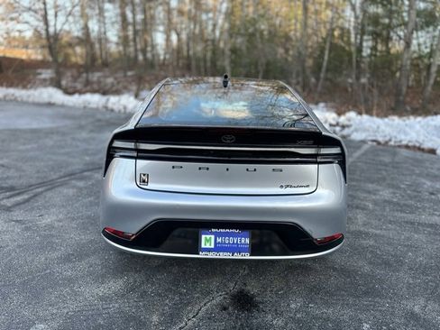 Used 2024 Toyota Prius Prime Premium image 7