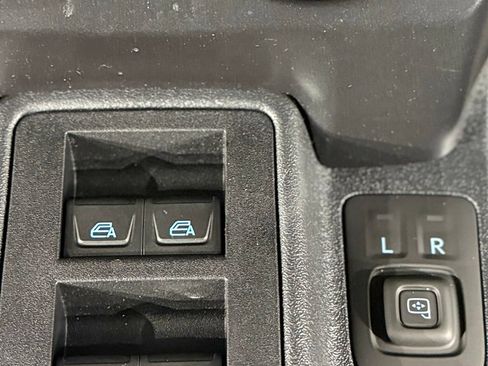 New 2026 Ford Bronco 4-Door AWD/4WD image 75