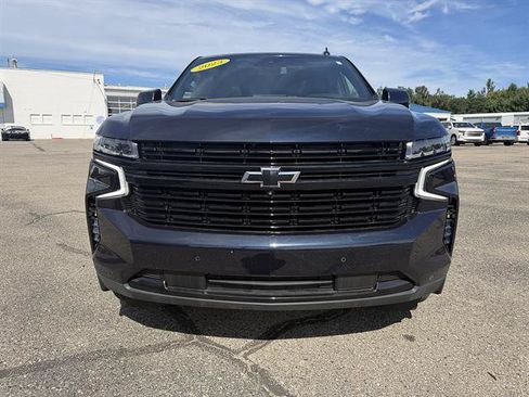 Used 2023 Chevrolet Tahoe RST w/ Luxury Package AWD/4WD image 2
