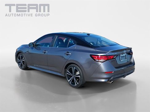 Used 2023 Nissan Sentra SR w/ SR Premium Package image 5