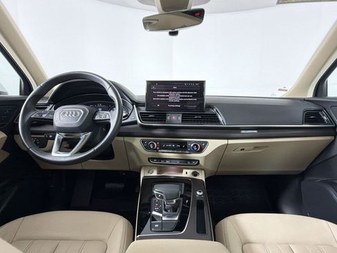 Used 2024 Audi Q5 2.0T Premium w/ Convenience Package AWD/4WD image 15