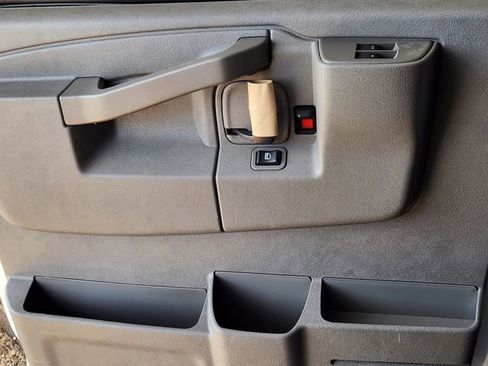 New 2025 Chevrolet Express 3500 w/ Power Convenience Package image 53