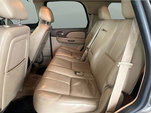 Used 2011 Chevrolet Tahoe LT image 18