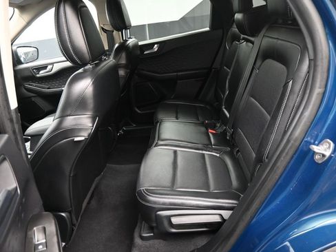 Used 2020 Ford Escape SEL image 11