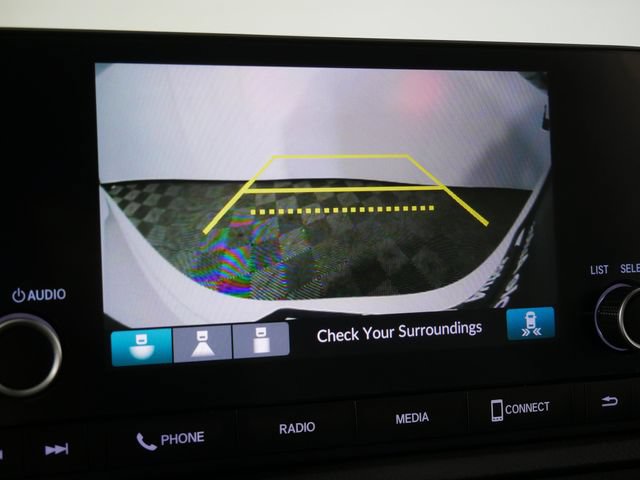 Used 2025 Honda CR-V EX image 32