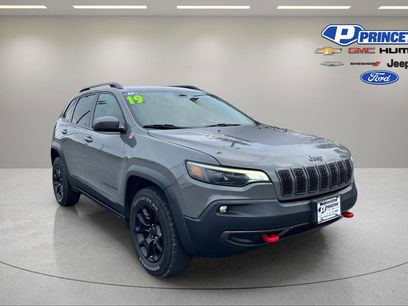 Used 2019 Jeep Cherokee Trailhawk