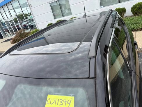 Used 2022 Jeep Compass Latitude w/ Sun and Sound Group FWD image 11