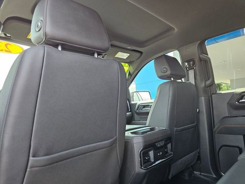 Certified 2023 GMC Sierra 1500 AT4 w/ Technology Package AWD/4WD image 23