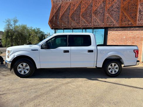 Used 2017 Ford F150 XLT image 2