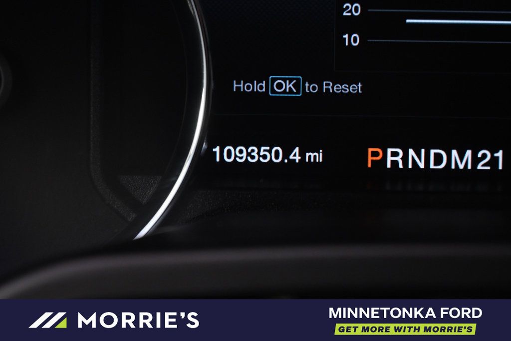 Used 2015 Ford F150 Platinum w/ Equipment Group 701A Luxury AWD/4WD image 24