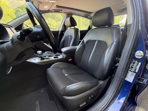 Used 2019 Kia Optima S w/ S Panoramic Sunroof Package FWD image 10
