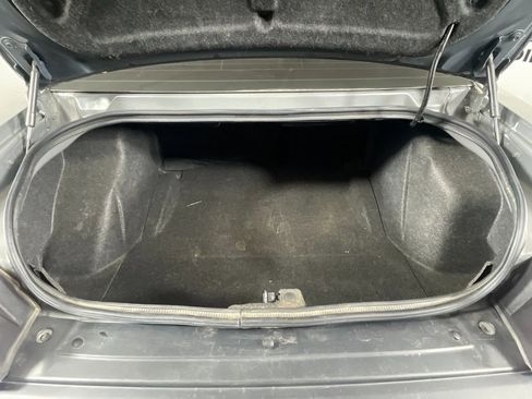 Used 2017 Dodge Challenger SXT Plus image 7