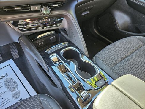 Used 2022 Buick Envision Preferred image 23