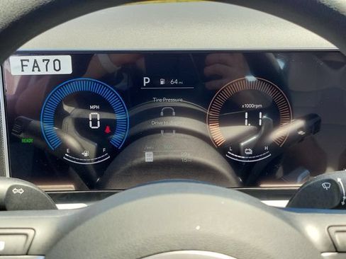 New 2026 Hyundai Tucson Blue SE FWD image 9