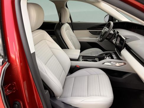 New 2026 Lincoln Nautilus Reserve image 23