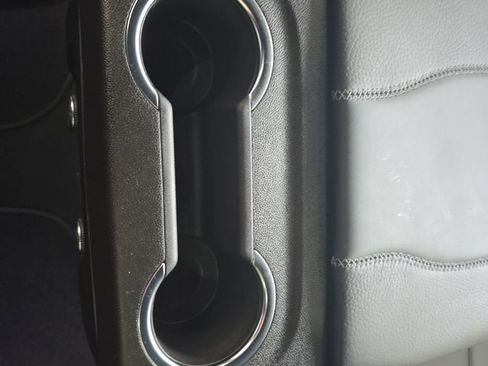 Used 2026 GMC Yukon Denali w/ Sun & Power Step Package image 28