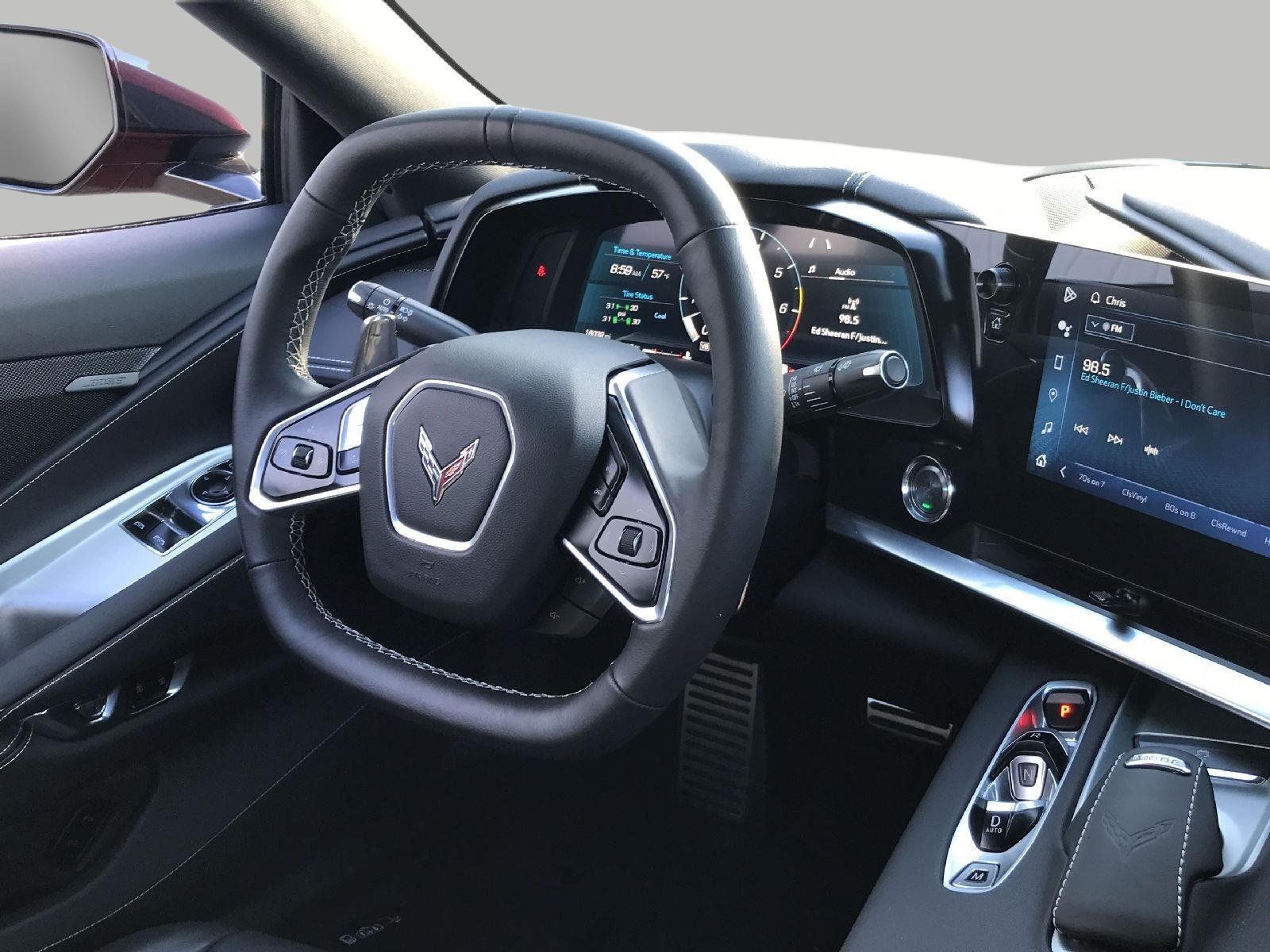 Used 2024 Chevrolet Corvette Stingray Coupe RWD image 5